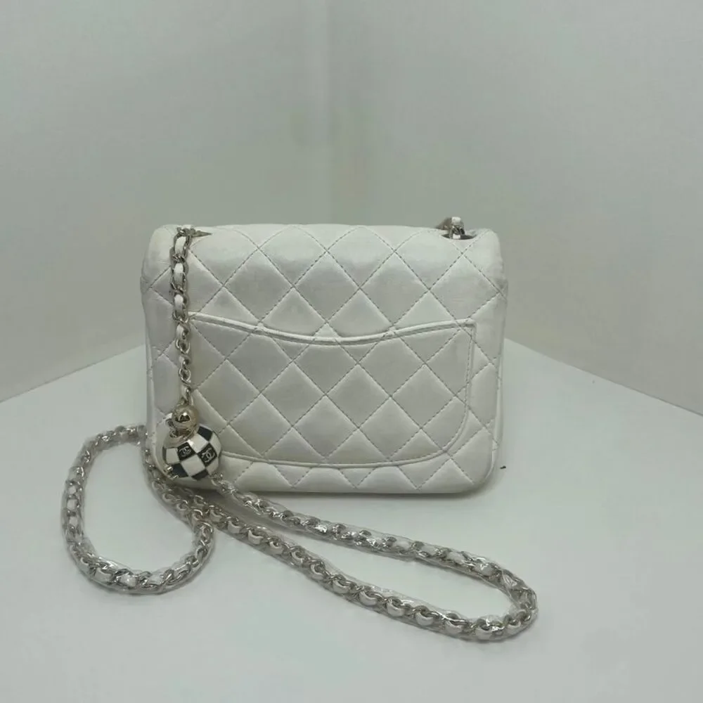 Chanel Women Pre-Loved Bag Very Good Condition